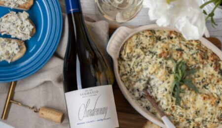 Creamy Spinach and Artichoke Dip: Perfect with Seghesio Chardonnay